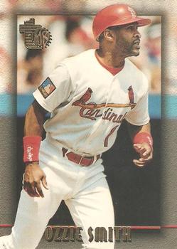 1995 Topps Embossed #75 Ozzie Smith Front