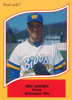 1990 ProCards A and AA #16 Mike Gardiner Front