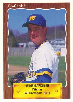 1990 ProCards #1052 Mike Gardiner Front