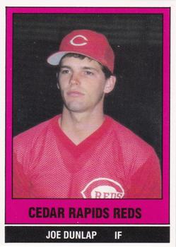 1986 TCMA Cedar Rapids Reds #15 Joe Dunlap Front
