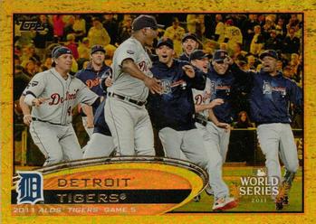 2012 Topps - Gold Sparkle #32 Detroit Tigers Front