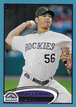 2012 Topps - Blue #431 Guillermo Moscoso Front