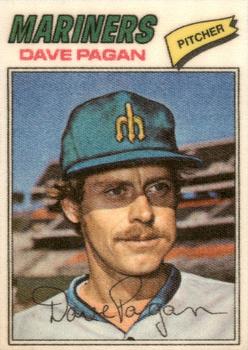 1977 Topps Cloth Stickers #35 Dave Pagan Front