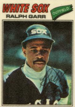 1977 Topps Cloth Stickers #18 Ralph Garr Front