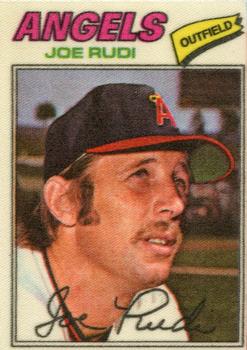 1977 Topps Cloth Stickers #39 Joe Rudi Front