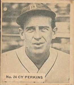 1936 World Wide Gum (V355) #24 Cy Perkins Front