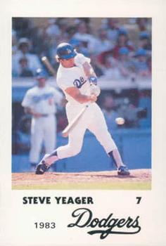 1983 Los Angeles Dodgers Police #NNO Steve Yeager Front
