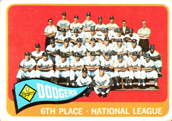 1965 Topps #126 Los Angeles Dodgers Front