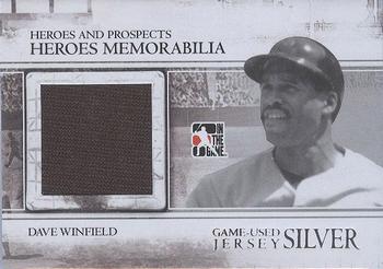 2011 In The Game Heroes & Prospects - Heroes Jerseys Silver #HM-17 Dave Winfield Front