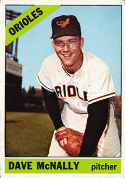 1966 Topps #193 Dave McNally Front