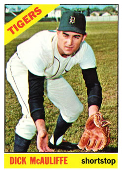 1966 Topps #495 Dick McAuliffe Front