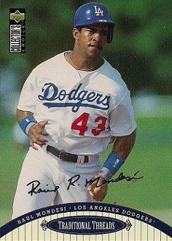 1996 Collector's Choice - Silver Signature #102 Raul Mondesi Front