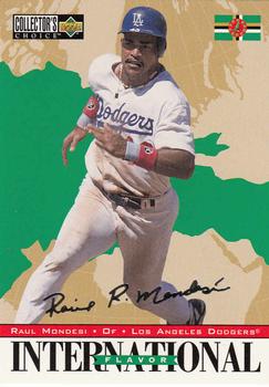 1996 Collector's Choice - Silver Signature #328 Raul Mondesi Front