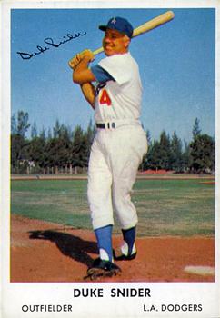 1962 Bell Brand Los Angeles Dodgers #4 Duke Snider Front
