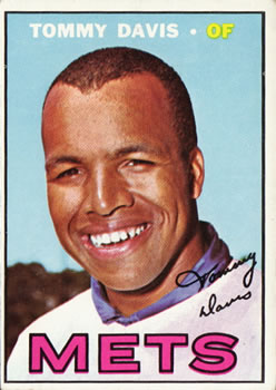 1967 Topps #370 Tommy Davis Front