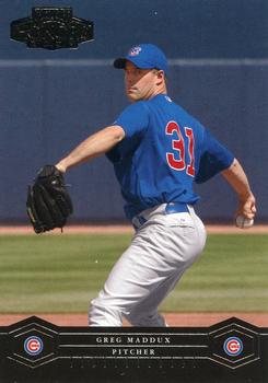 2004 Playoff Honors #25 Greg Maddux Front