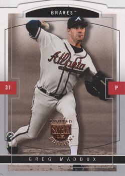 2004 SkyBox LE #26 Greg Maddux Front