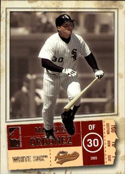 2005 Fleer Authentix #92 Magglio Ordonez Front