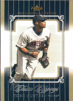 2005 Fleer Classic Clippings #46 Torii Hunter Front