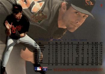 1996 Flair #9 Mike Mussina Back