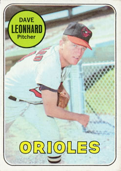 1969 Topps #228 Dave Leonhard Front