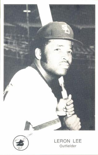 1973 San Diego Padres Photocards #NNO Leron Lee Front