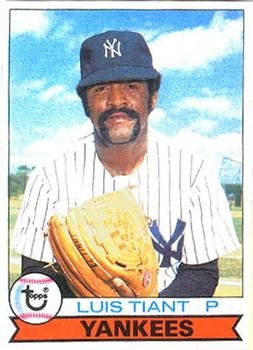 1979 Topps Burger King New York Yankees #8 Luis Tiant Front