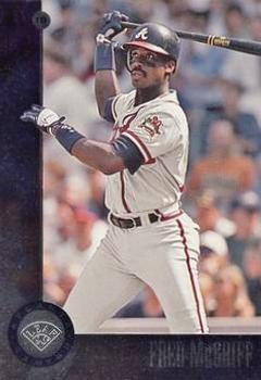 1996 Leaf #33 Fred McGriff Front