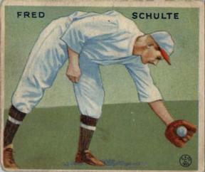 1933 Goudey (R319) #112 Fred Schulte Front