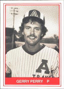 1982 TCMA Arkansas Travelers #6 Gerry Perry Front