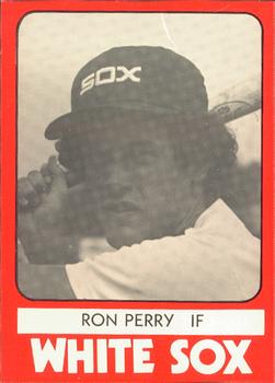 1980 TCMA Glens Falls White Sox B/W #17 Ron Perry Front