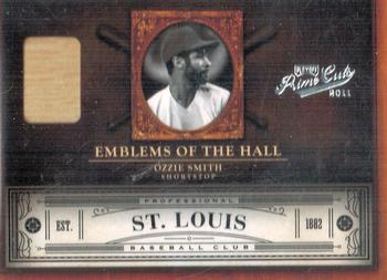 2011 Panini Prime Cuts - Emblems of the Hall Materials #18 Ozzie Smith Front