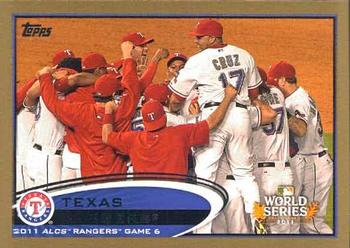 2012 Topps - Gold #217 Texas Rangers Front