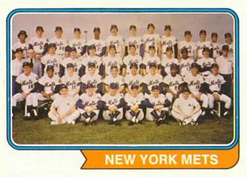1974 Topps #56 New York Mets Front
