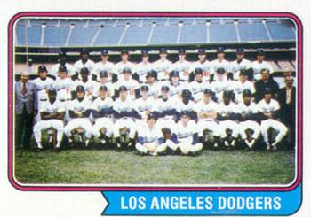 1974 Topps #643 Los Angeles Dodgers Front