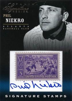 2012 Panini Signature Series - Signature Stamps #15 Phil Niekro Front