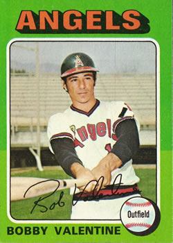 1975 Topps #215 Bobby Valentine Front