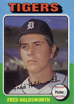1975 Topps #323 Fred Holdsworth Front