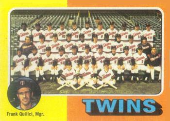 1975 Topps #443 Minnesota Twins / Frank Quilici Front