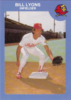 1986 Louisville Redbirds #17 Bill Lyons Front