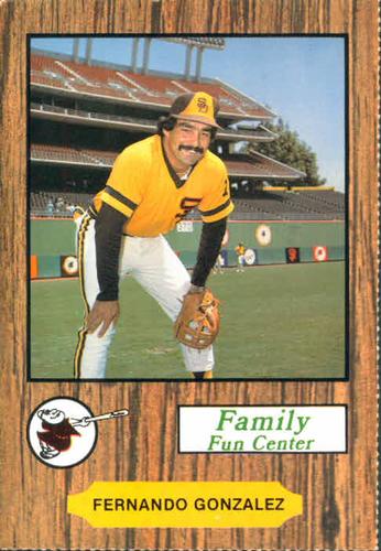 1979 Family Fun Center Dean's Photo San Diego Padres #13 Fernando Gonzalez Front