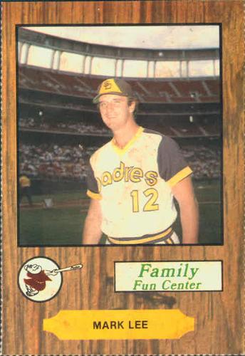 1979 Family Fun Center Dean's Photo San Diego Padres #32 Mark Lee Front