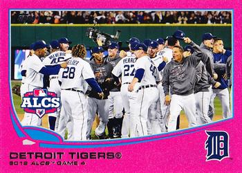2013 Topps - Pink #42 Detroit Tigers Front