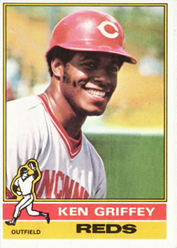 1976 Topps #128 Ken Griffey Front