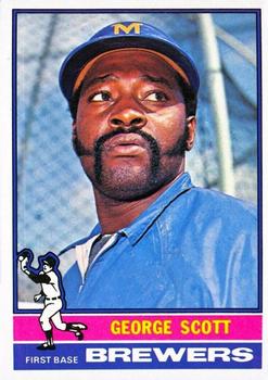1976 Topps #15 George Scott Front