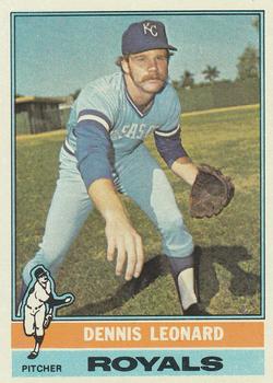 1976 Topps #334 Dennis Leonard Front