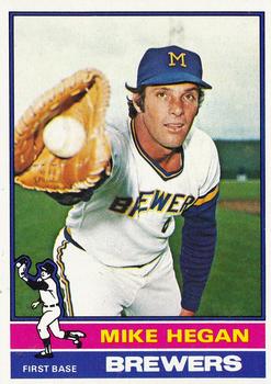 1976 Topps #377 Mike Hegan Front