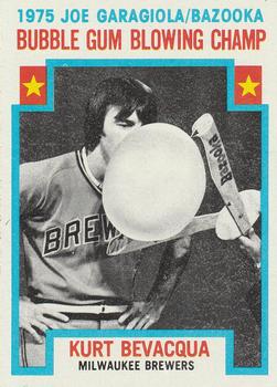 1976 Topps #564 Bubble Gum Blowing Champ (Kurt Bevacqua) Front