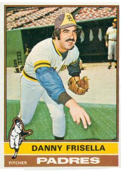 1976 Topps #32 Danny Frisella Front