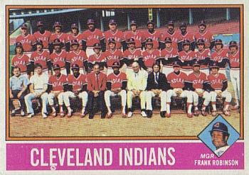 1976 Topps #477 Cleveland Indians / Frank Robinson Front